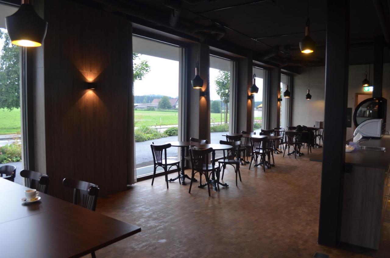 Wyna Motel Neudorf Ngoại thất bức ảnh